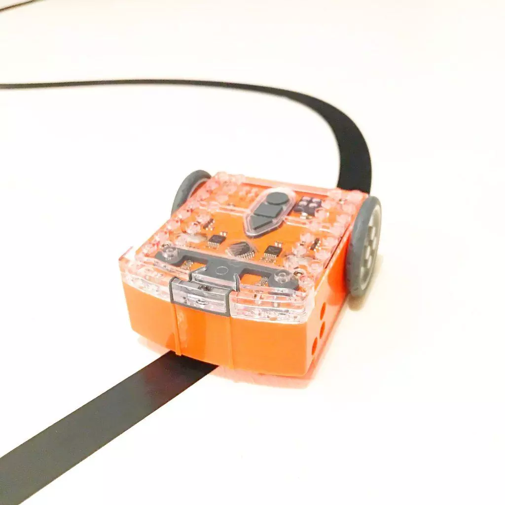 Edison Robot Tracking a Line